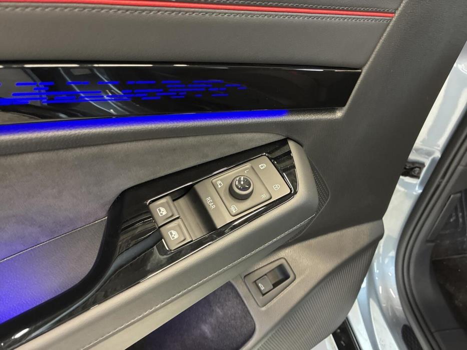 VOLKSWAGEN ID.7 2025