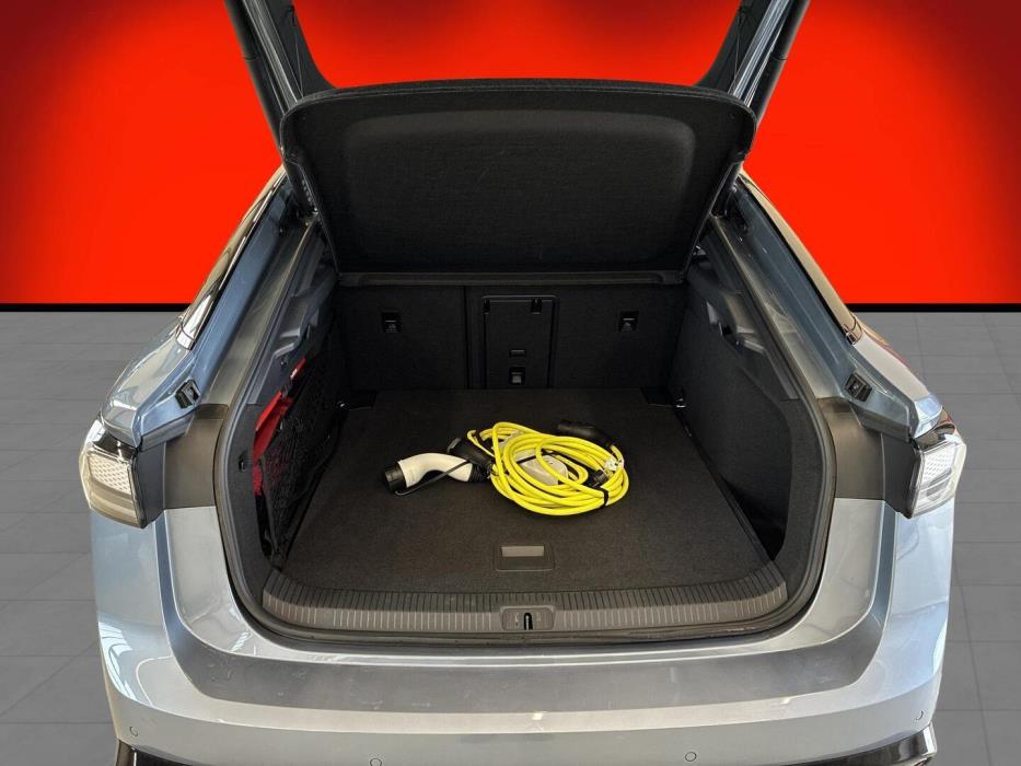 VOLKSWAGEN ID.7 2025