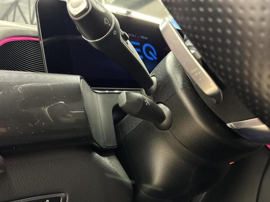 MERCEDES-BENZ EQC 2022