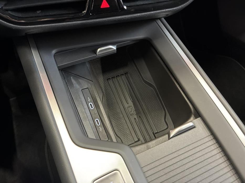 VOLKSWAGEN PASSAT 2025