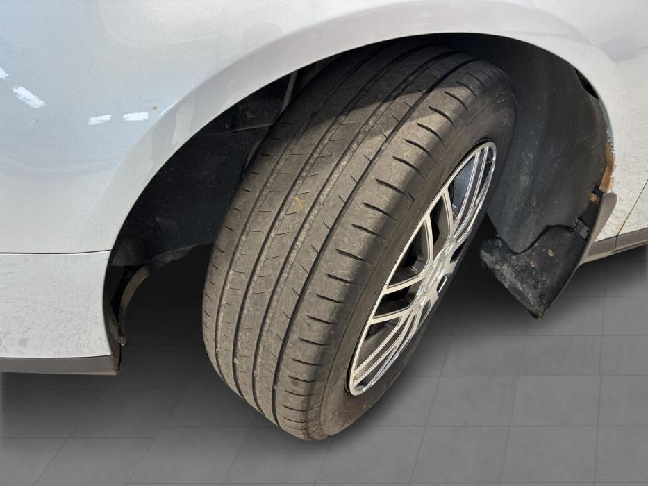 VOLKSWAGEN Passat 2008