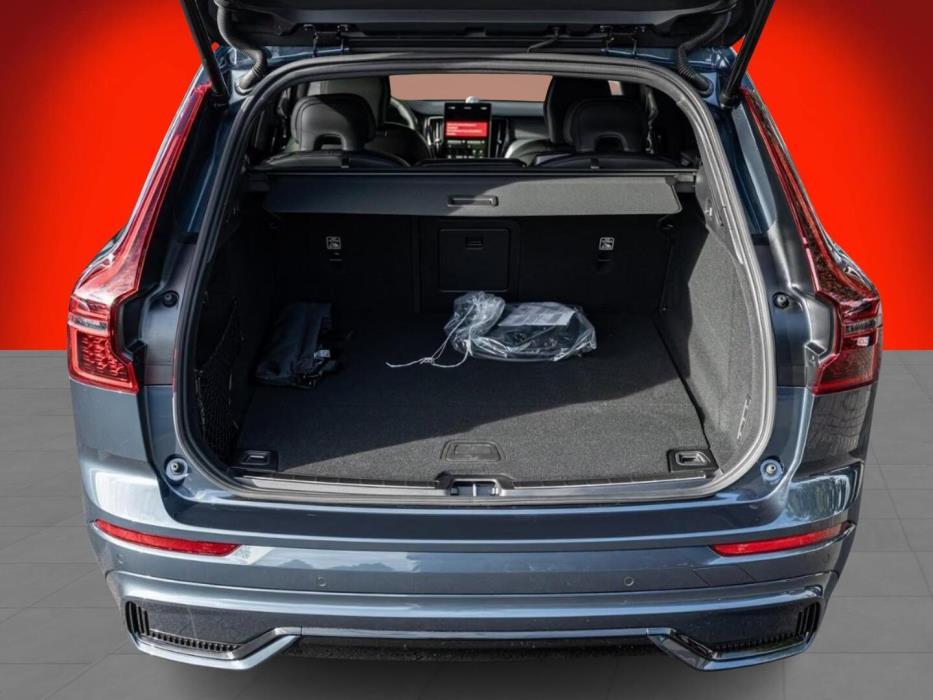 VOLVO XC60 2026