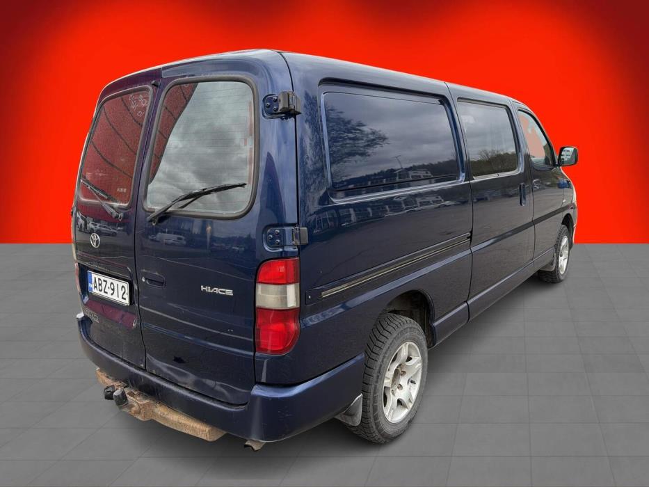 TOYOTA Hiace 2009