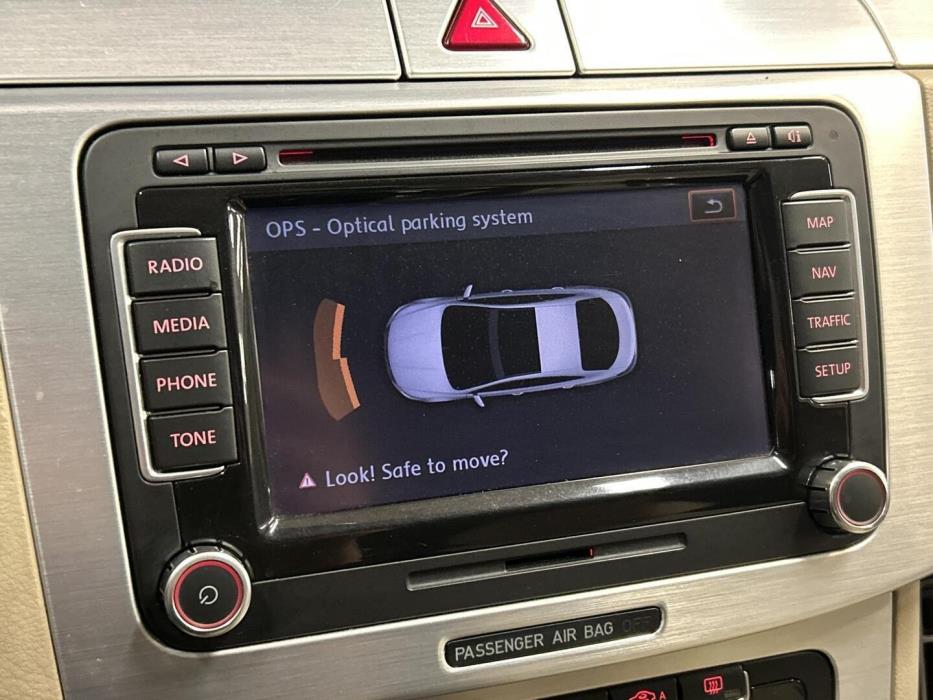 VOLKSWAGEN Passat CC 2009