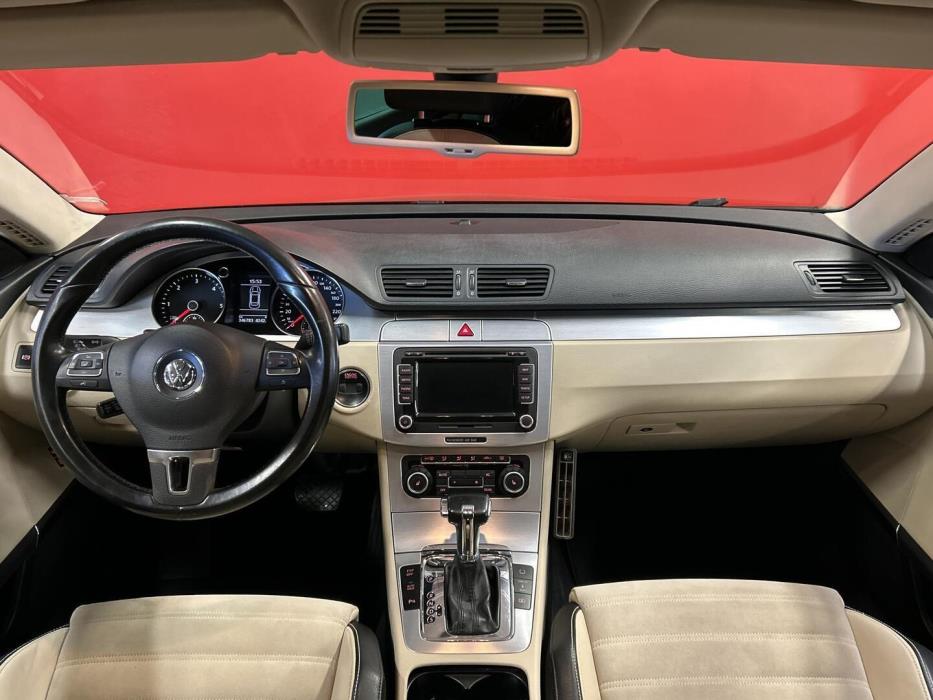 VOLKSWAGEN Passat CC 2009