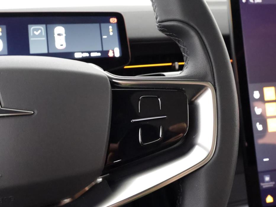 POLESTAR 3 2024