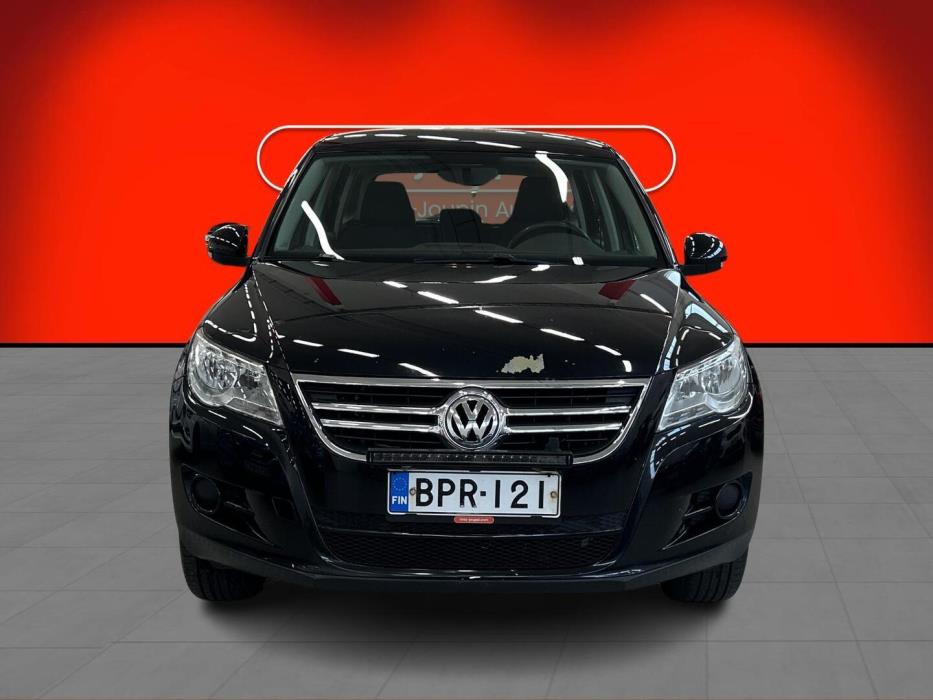 VOLKSWAGEN Tiguan 2009