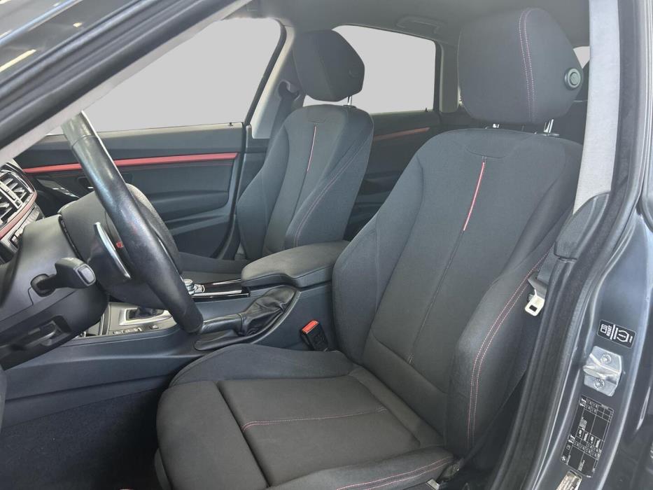 BMW 320 Gran Turismo 2013