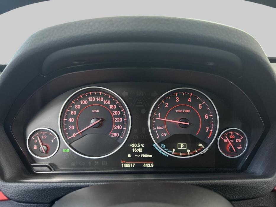 BMW 320 Gran Turismo 2013