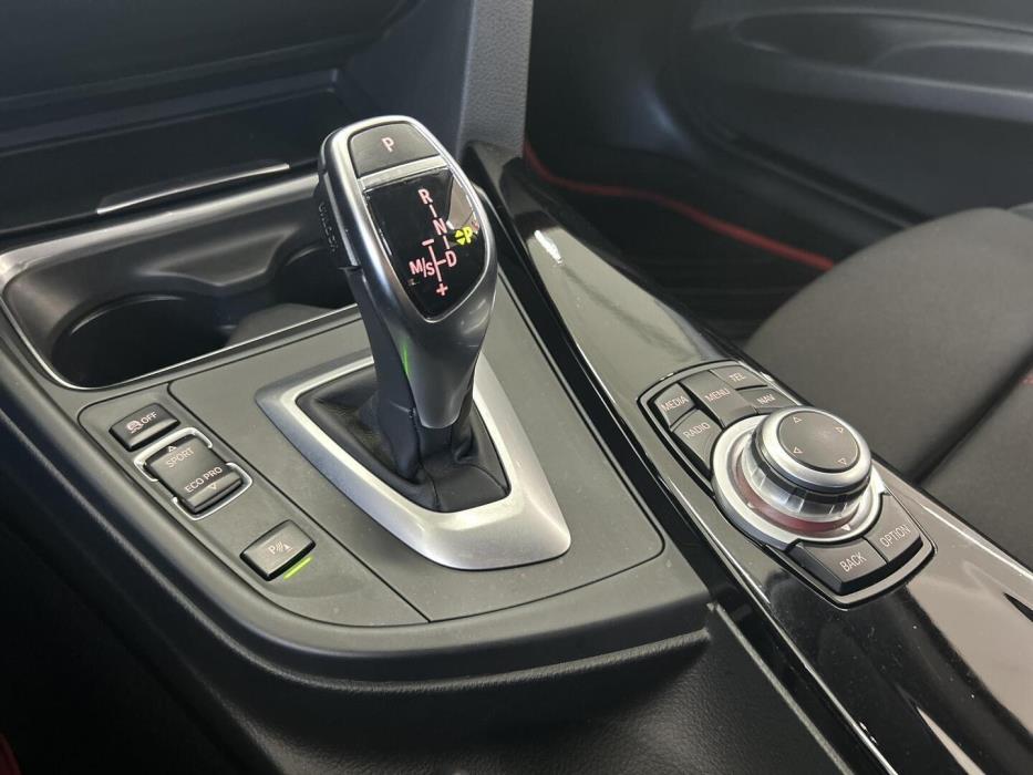 BMW 320 Gran Turismo 2013