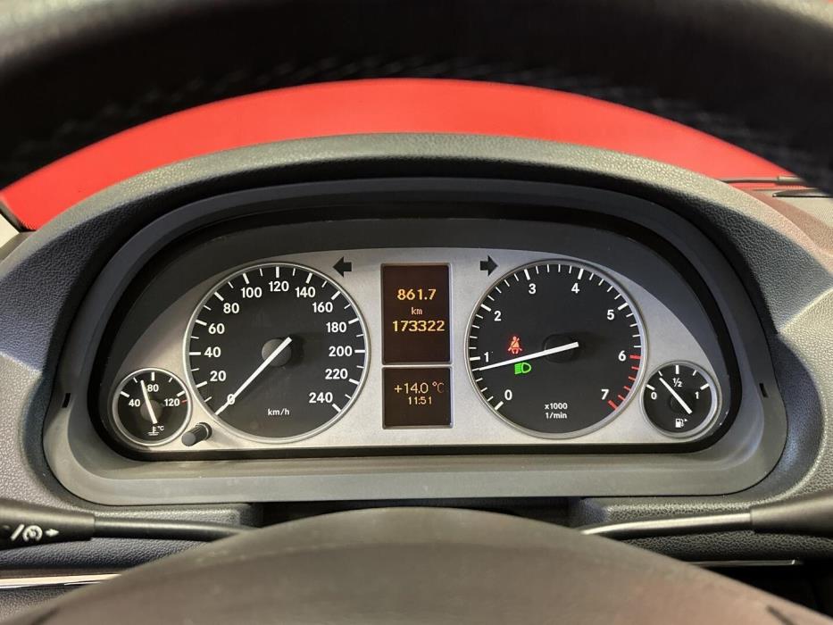 MERCEDES-BENZ B 2008