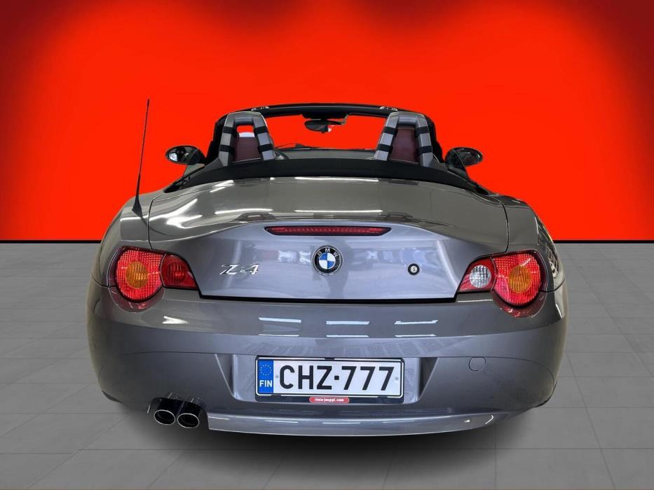 BMW Z4 2003