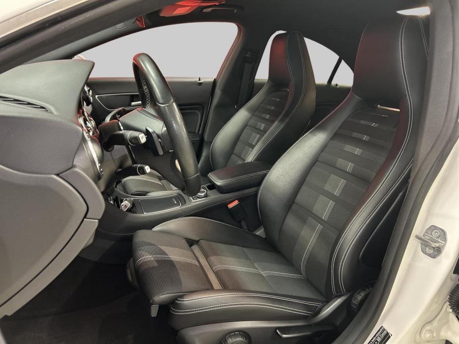 MERCEDES-BENZ CLA 2018