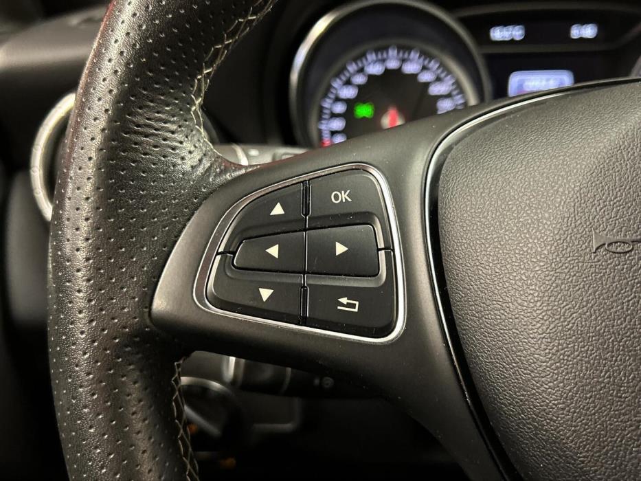 MERCEDES-BENZ CLA 2018