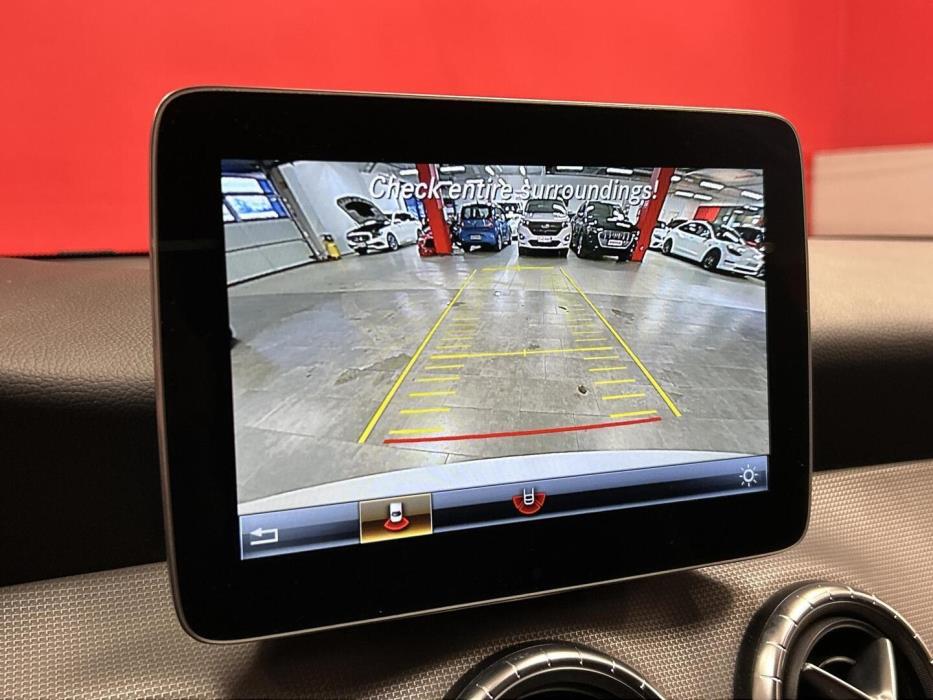 MERCEDES-BENZ CLA 2018