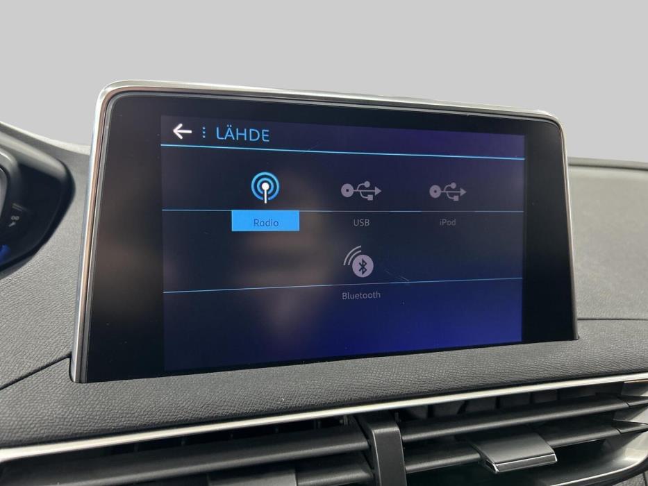 PEUGEOT 3008 2019