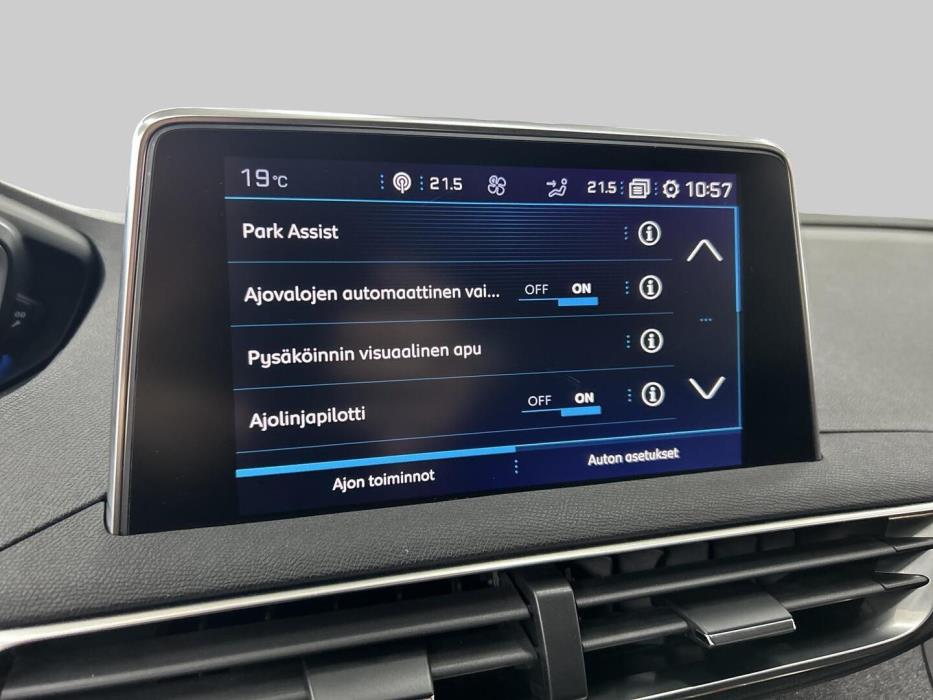 PEUGEOT 3008 2019