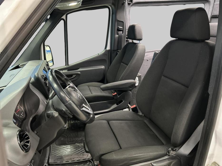 MERCEDES-BENZ Sprinter 2019