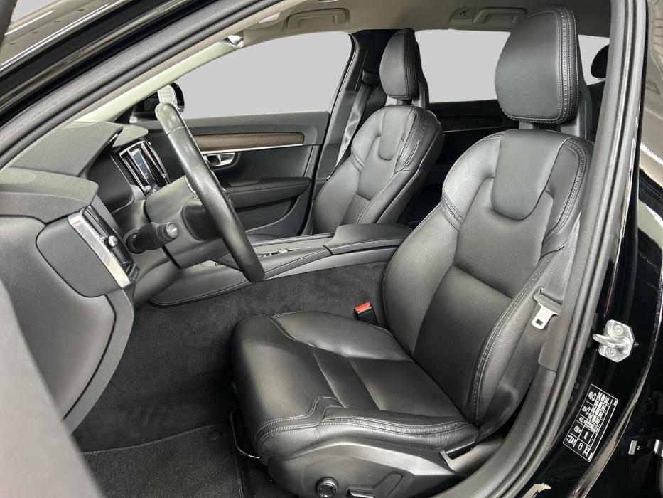VOLVO V90 Cross Country 2018