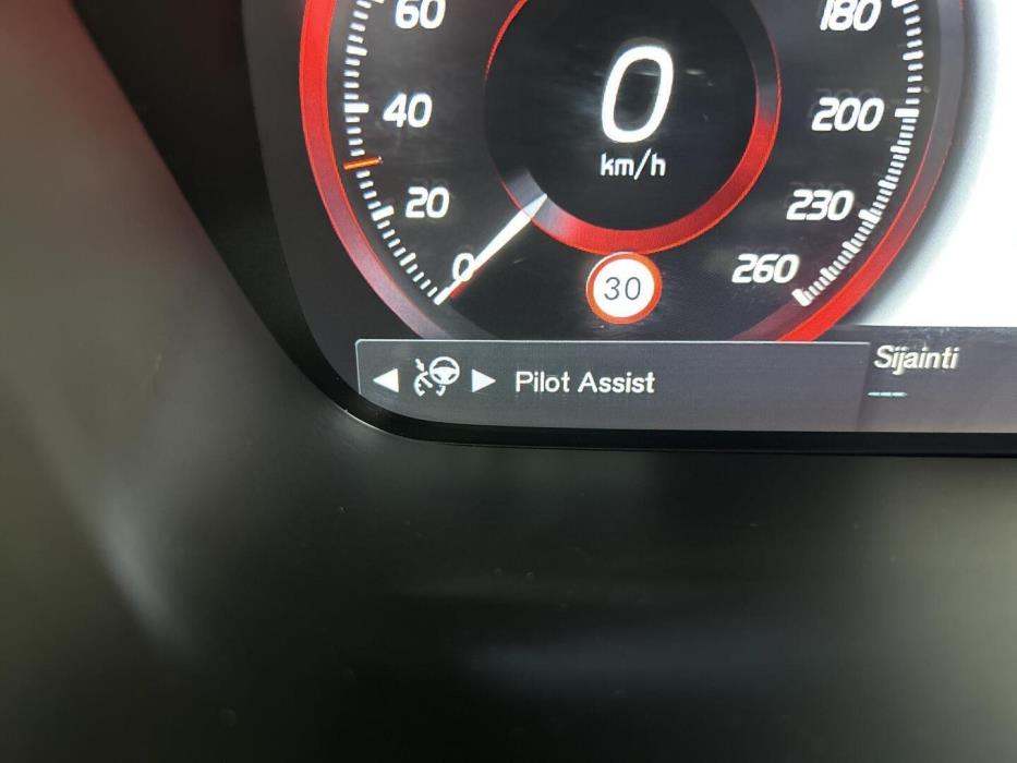 VOLVO V90 Cross Country 2018