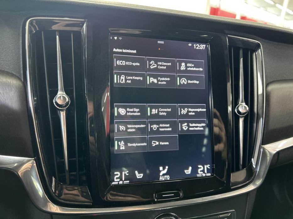 VOLVO V90 Cross Country 2018
