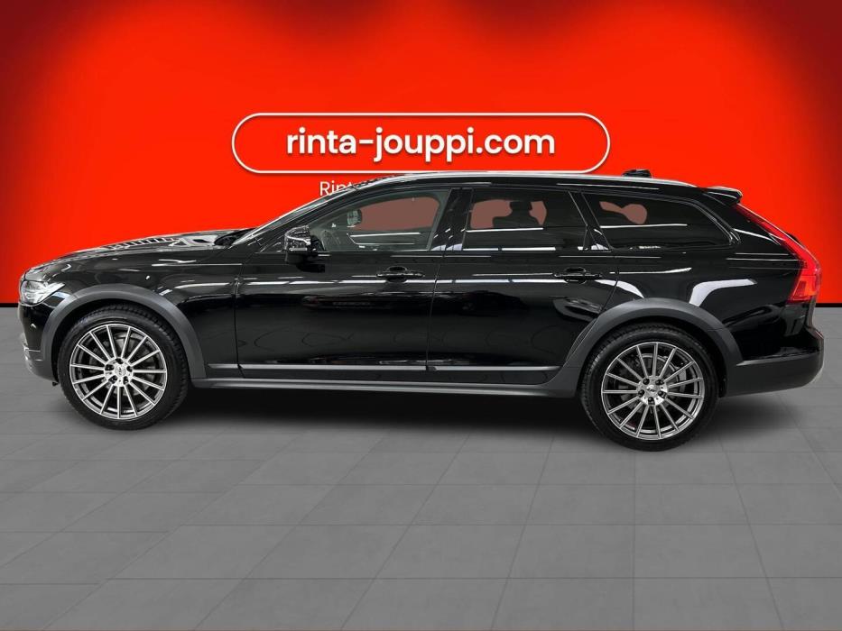 VOLVO V90 Cross Country 2018