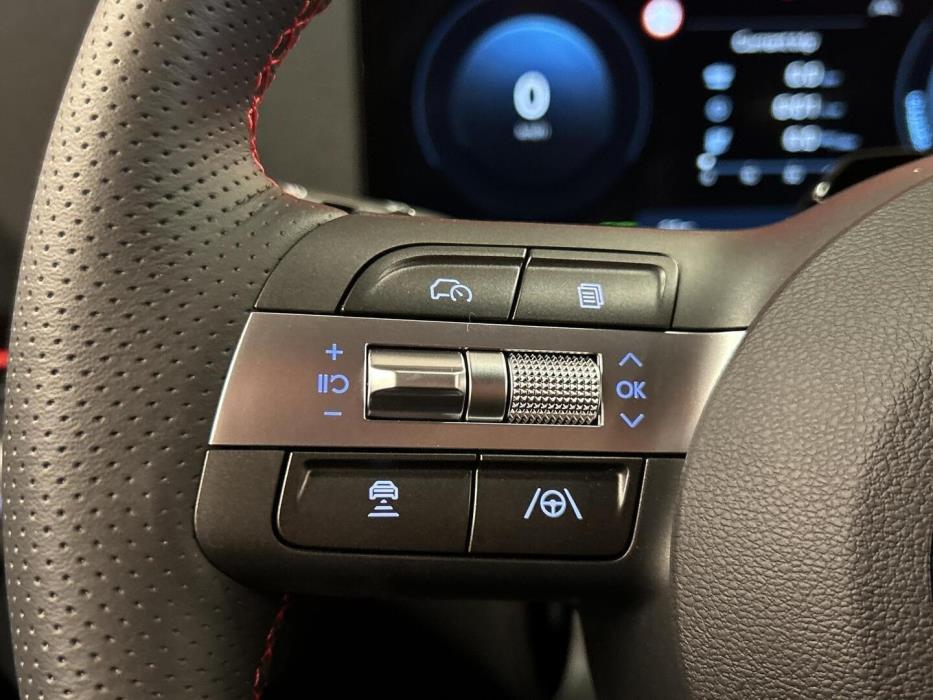 HYUNDAI KONA ELECTRIC 2025