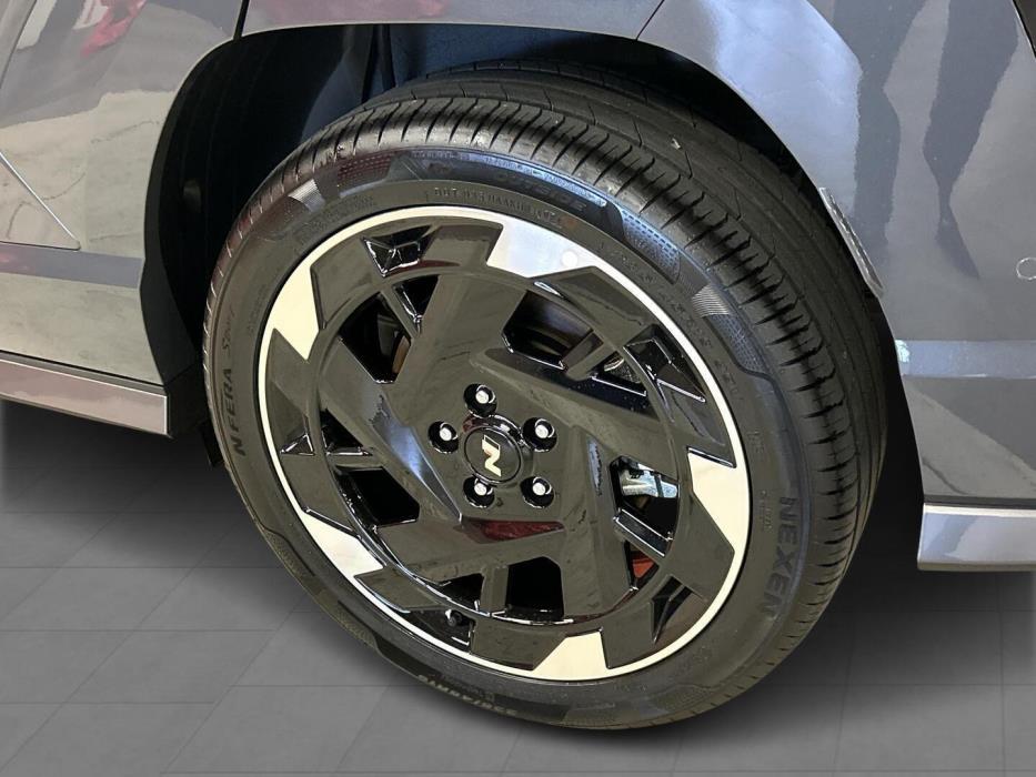 HYUNDAI KONA ELECTRIC 2025