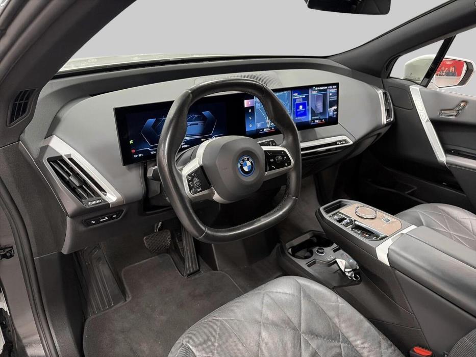 BMW IX 2022