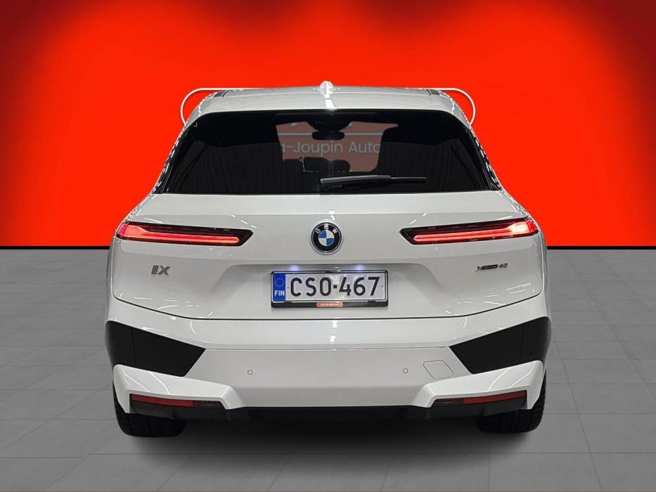 BMW IX 2022