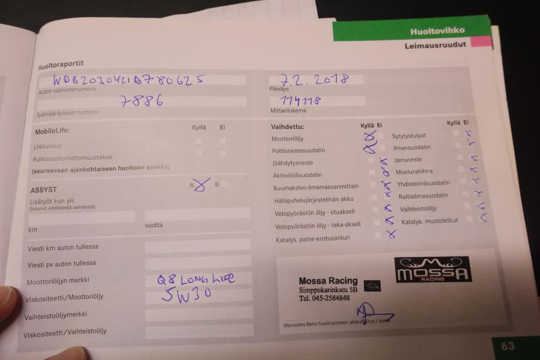 MERCEDES-BENZ C 2005