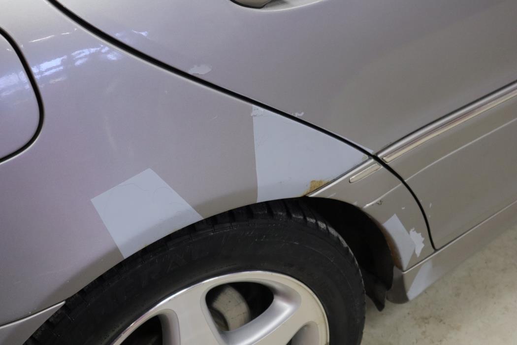 MERCEDES-BENZ C 2005