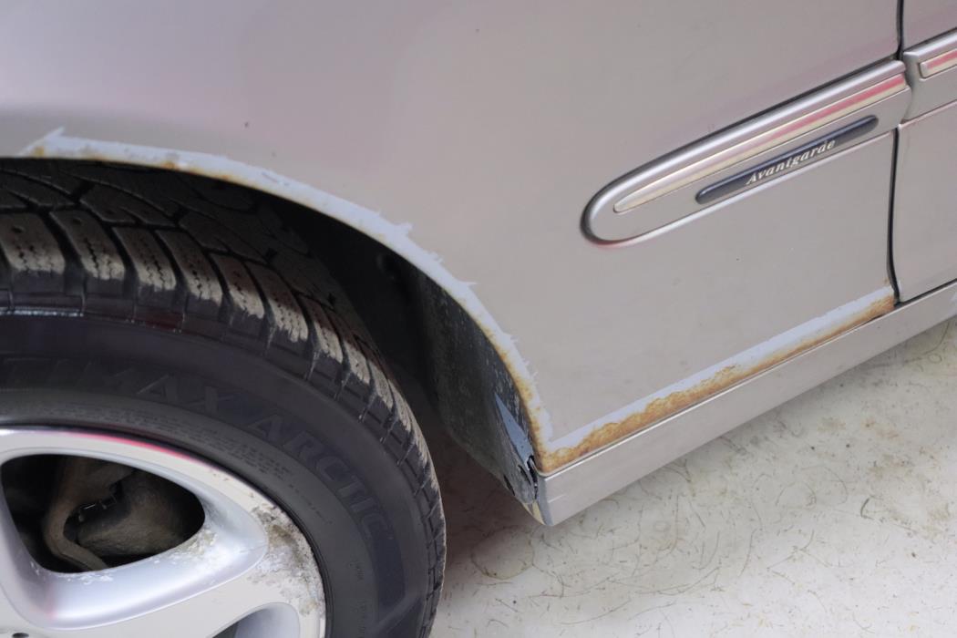 MERCEDES-BENZ C 2005