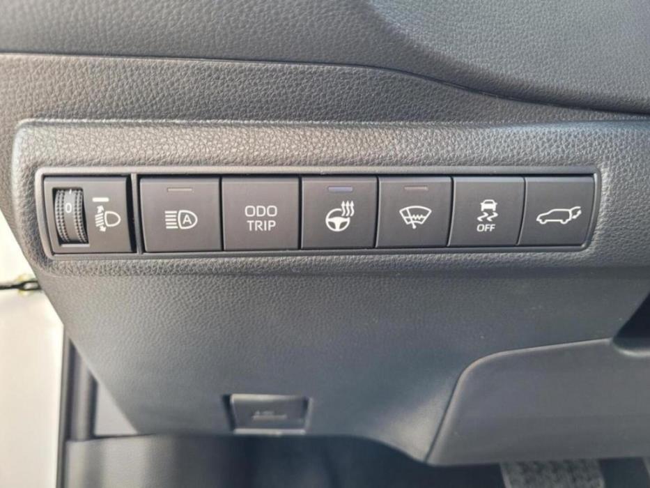 TOYOTA COROLLA 2024