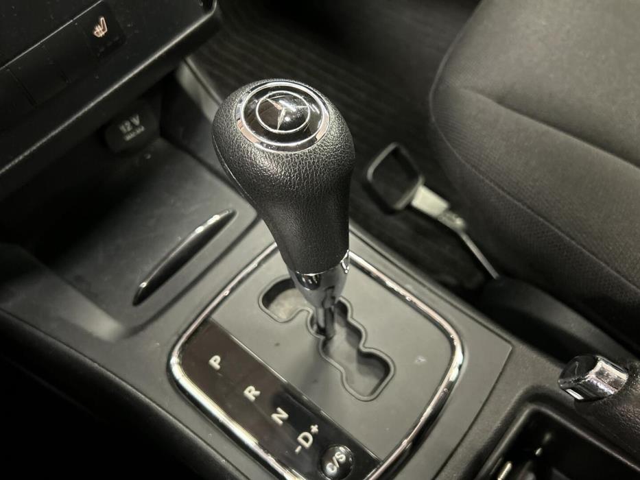 MERCEDES-BENZ A 2010