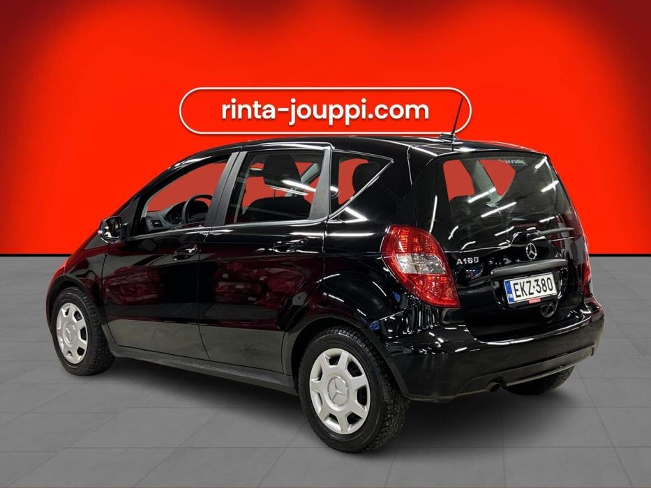 MERCEDES-BENZ A 2010