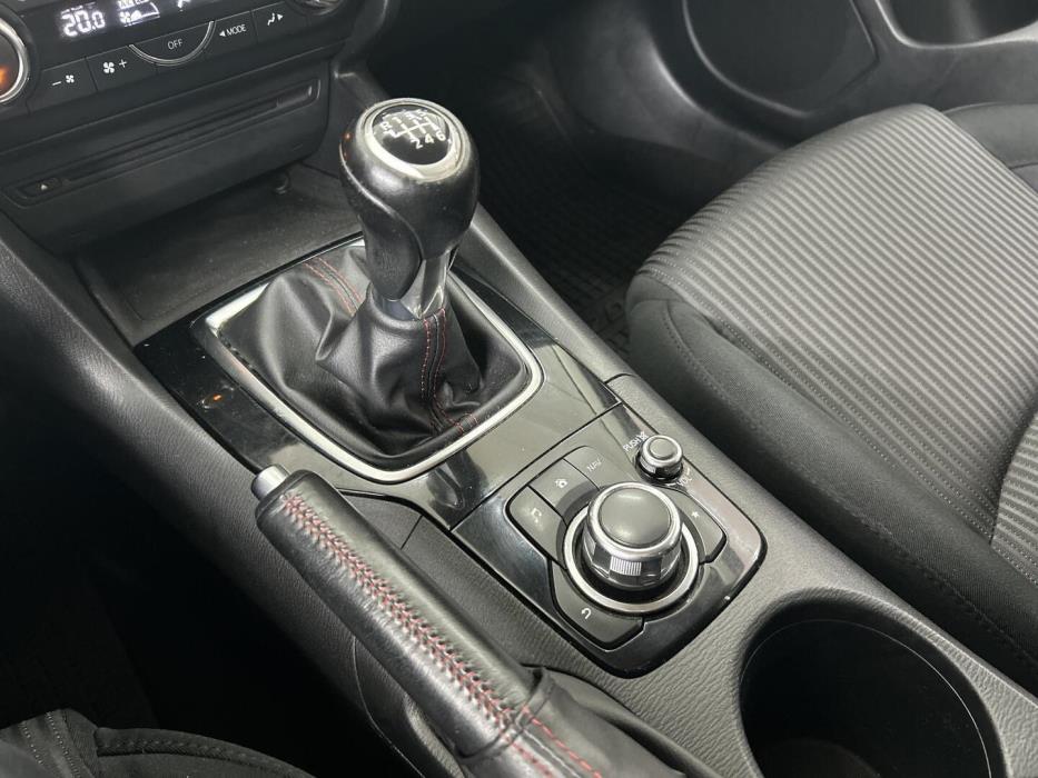 MAZDA Mazda3 2013