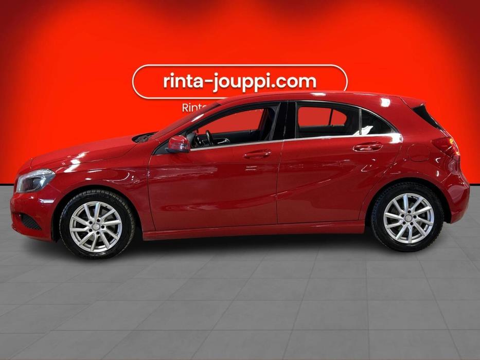 MERCEDES-BENZ A 2014