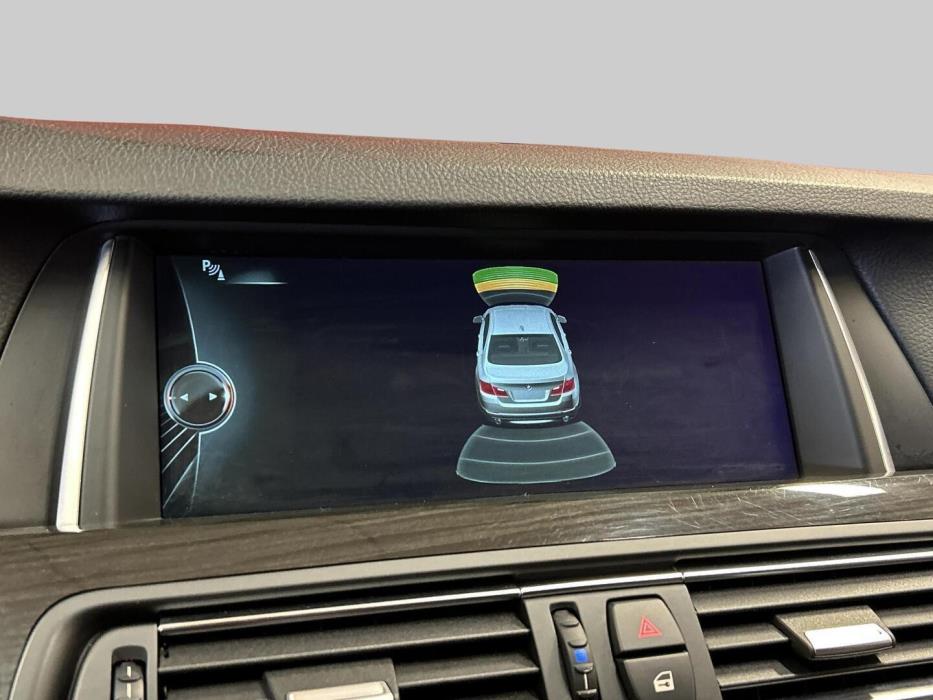 BMW 530 2014
