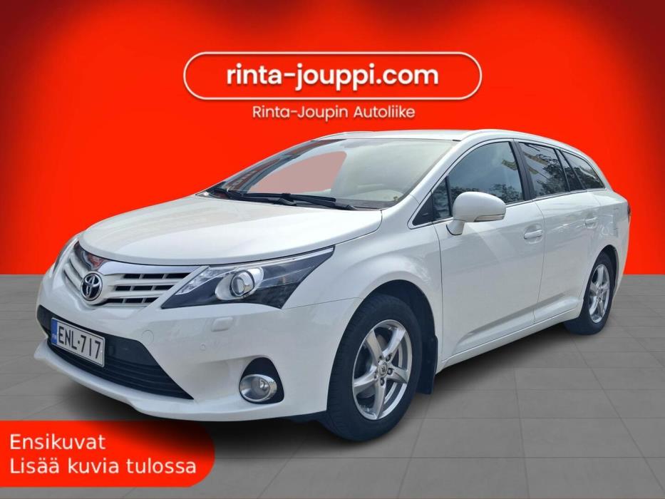 TOYOTA Avensis 2015