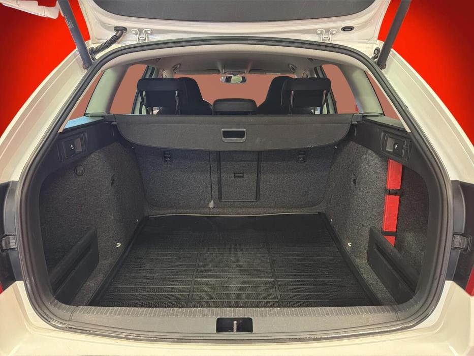 SKODA Octavia 2015