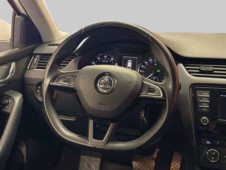 SKODA Octavia 2015