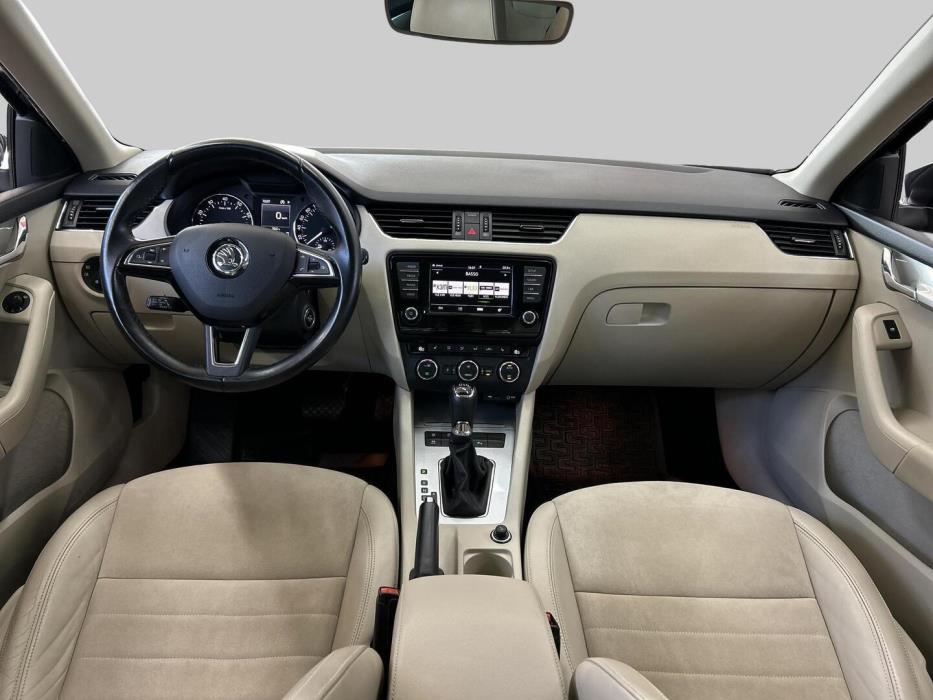 SKODA Octavia 2016