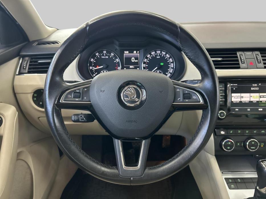 SKODA Octavia 2016