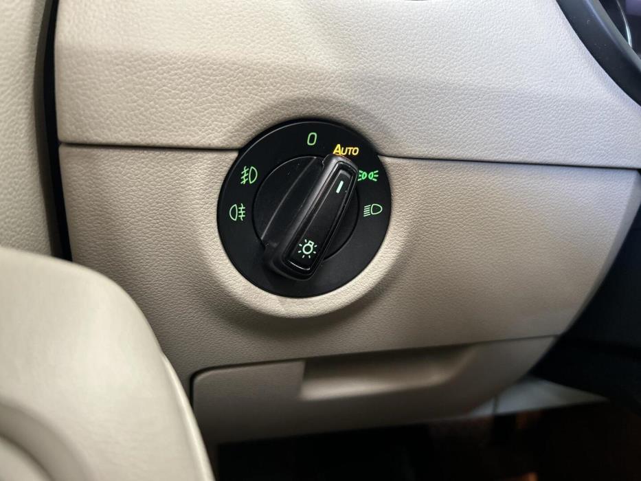 SKODA Octavia 2016