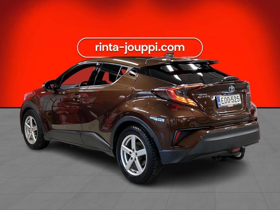 TOYOTA C-HR 2017