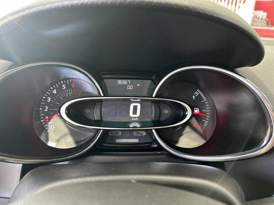RENAULT Clio 2018