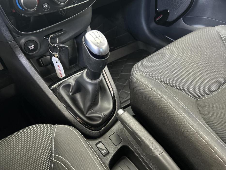 RENAULT Clio 2018