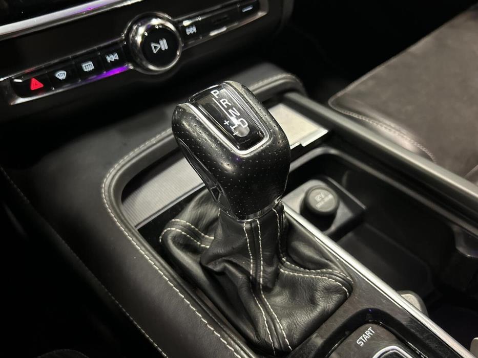 VOLVO S90 2017