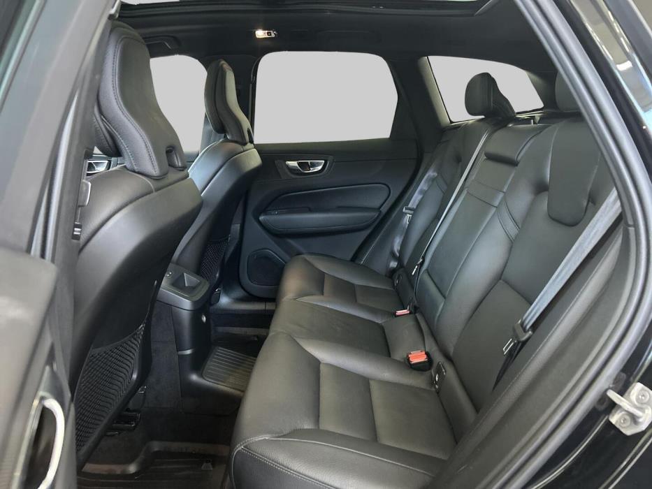 VOLVO XC60 2020